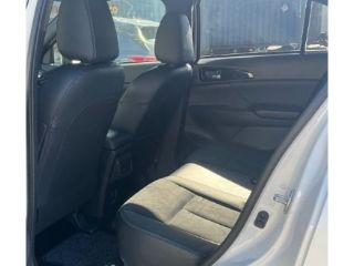 Mitsubishi Eclipse Cross Plus Select Black Hybrid 4WD 2.4 M