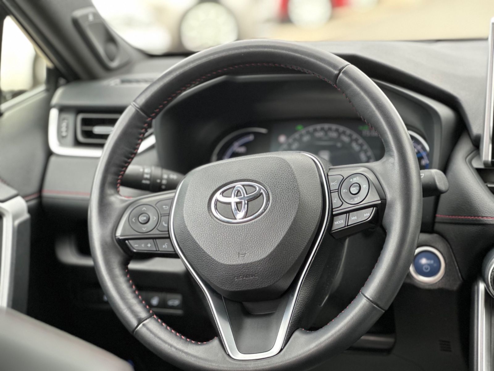 Toyota RAV 4 Plug-in Hybrid 4x4 Executive - Samsaru's Car Outlet