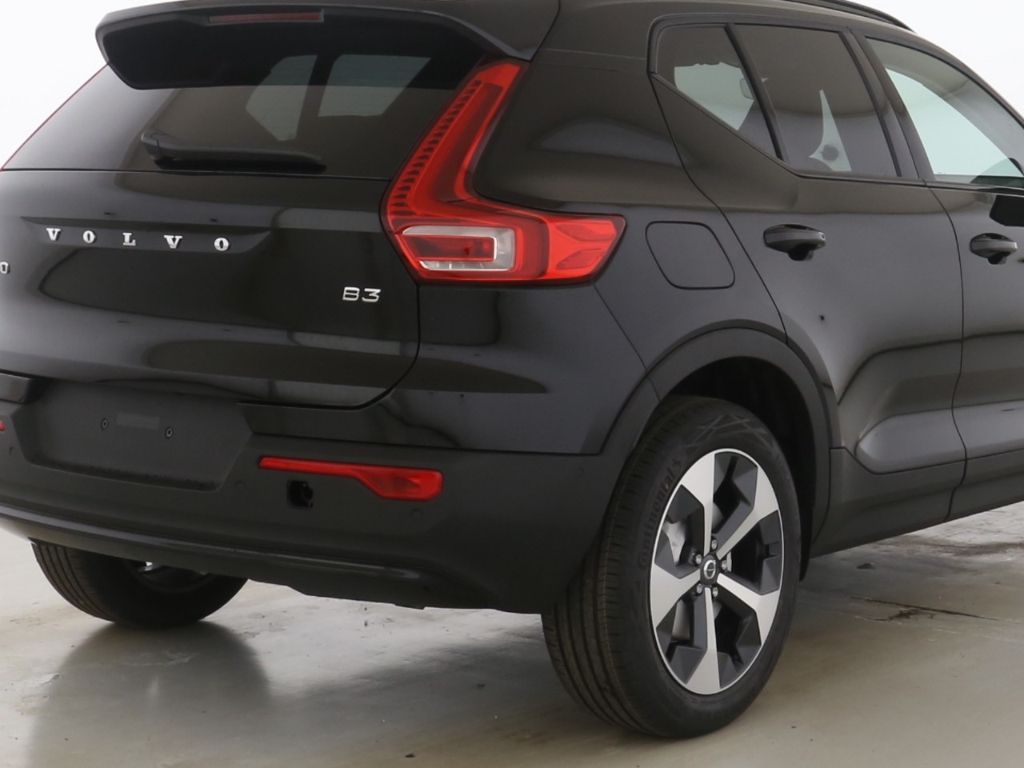 Volvo XC40 Plus Dark B3 EU6e AHK Leder Digitales Cockp