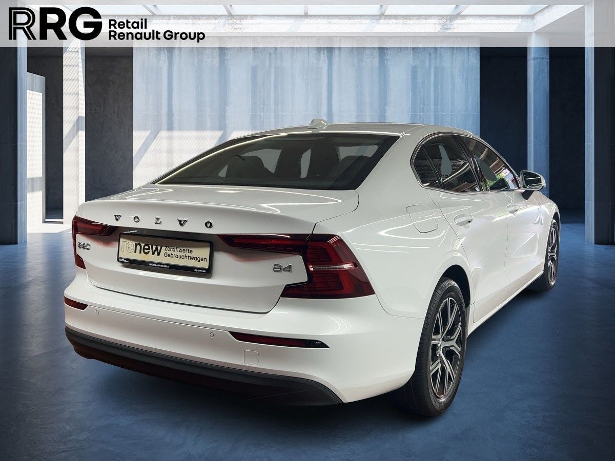 Volvo S60 PLUS DARK B4