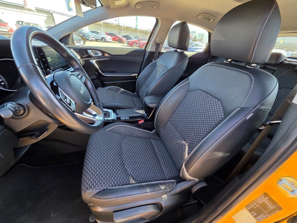 Kia XCeed 1.6 GDI DCT6 OPF Plug-in-Hybrid Vision - Samsaru's Car Outlet