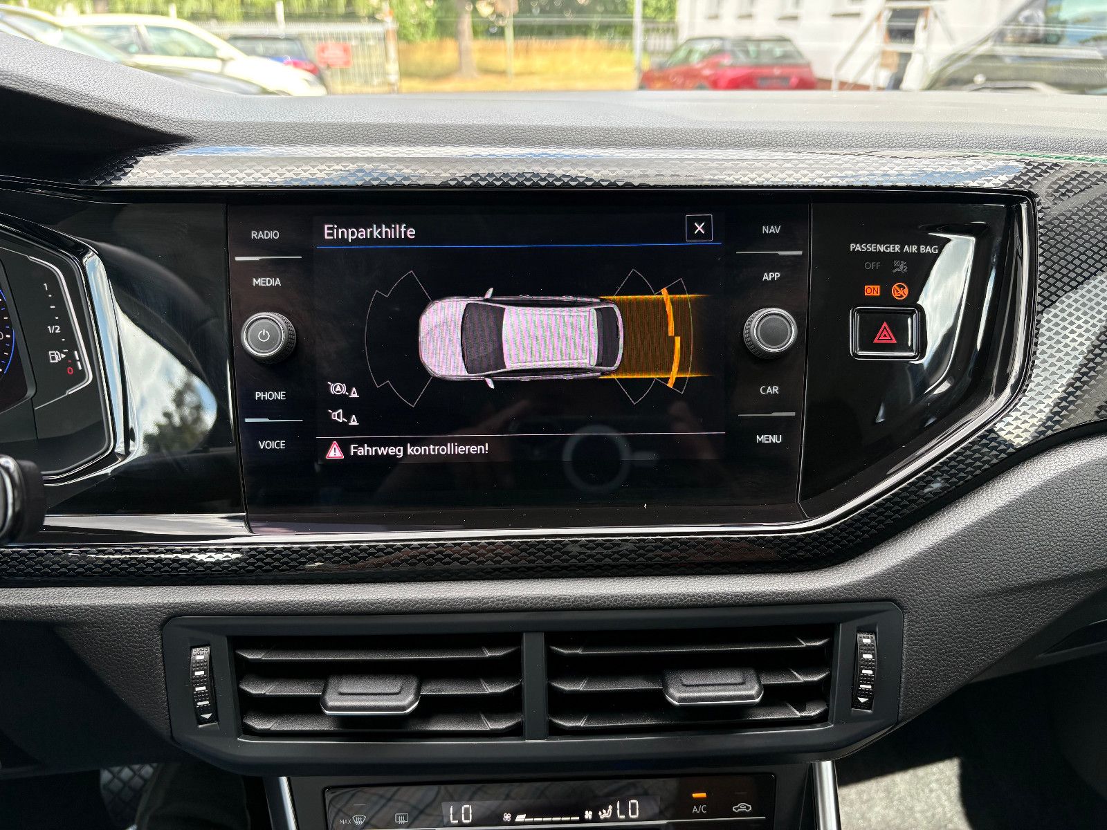 Volkswagen Taigo 1.0 TSI DSG IQ DRIVE Life - Samsaru's Car Outlet