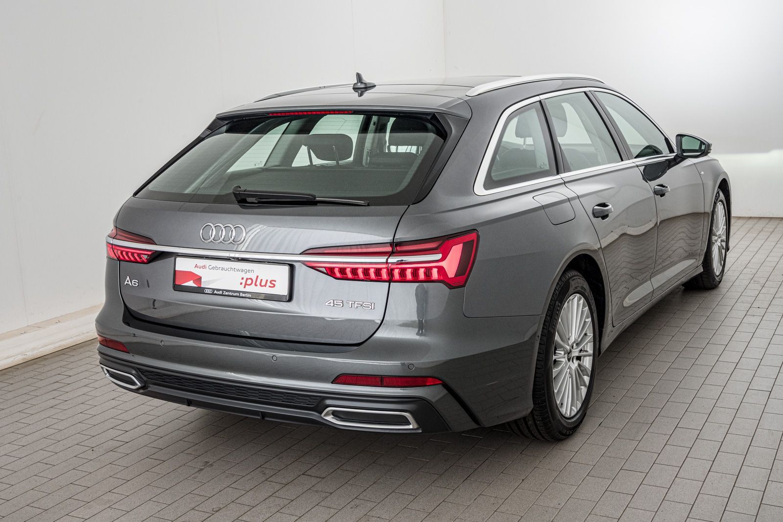 Audi A6 Avant 45 TFSI S tr. - Samsaru's Car Outlet