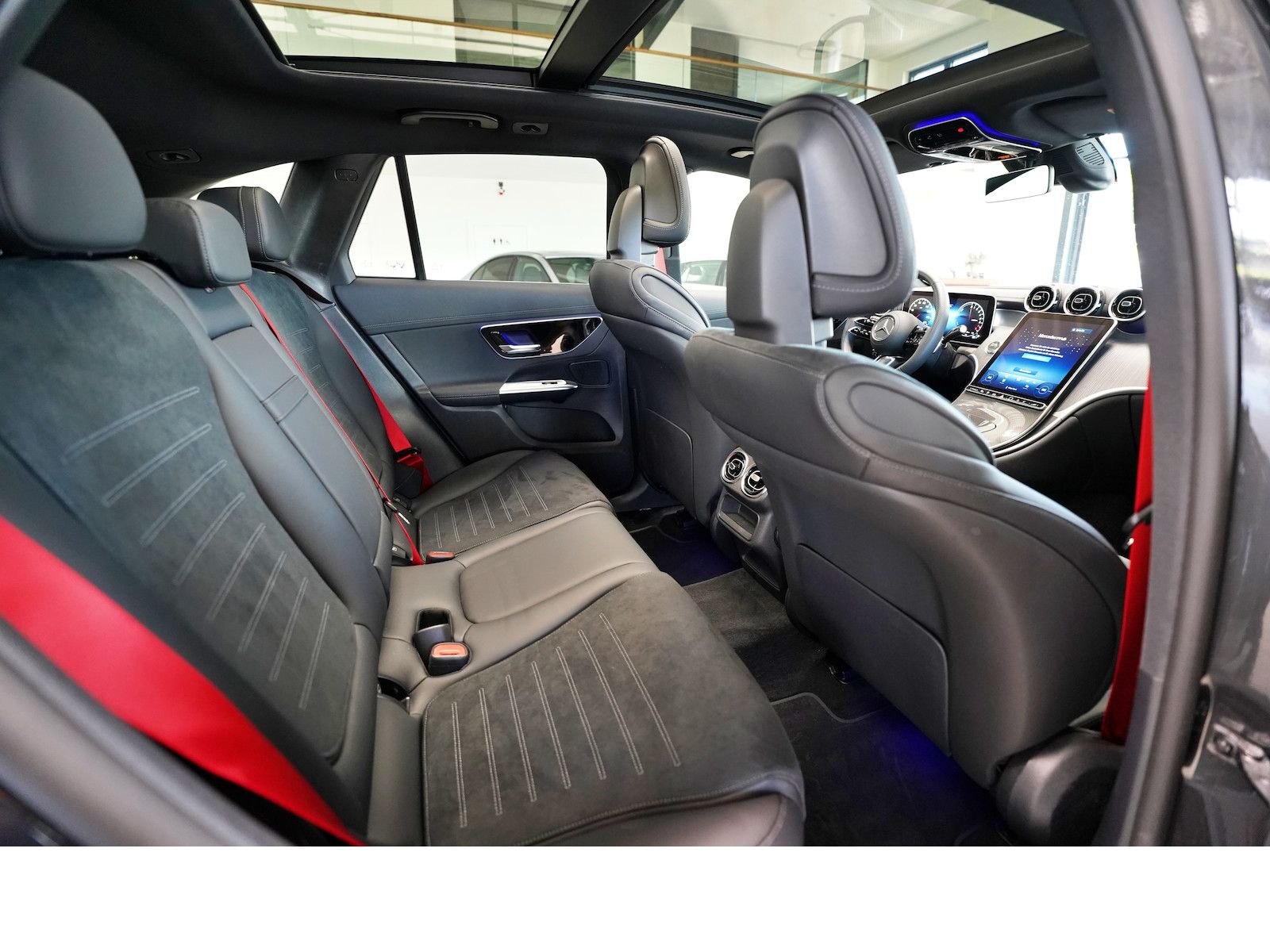 Mercedes-Benz GLC 400 e 4M AMG - Samsaru's Car Outlet