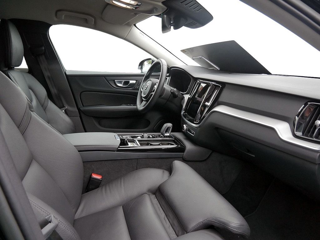 Volvo V60 T8 Recharge Plus Bright AWD AHK STANDHZ LED