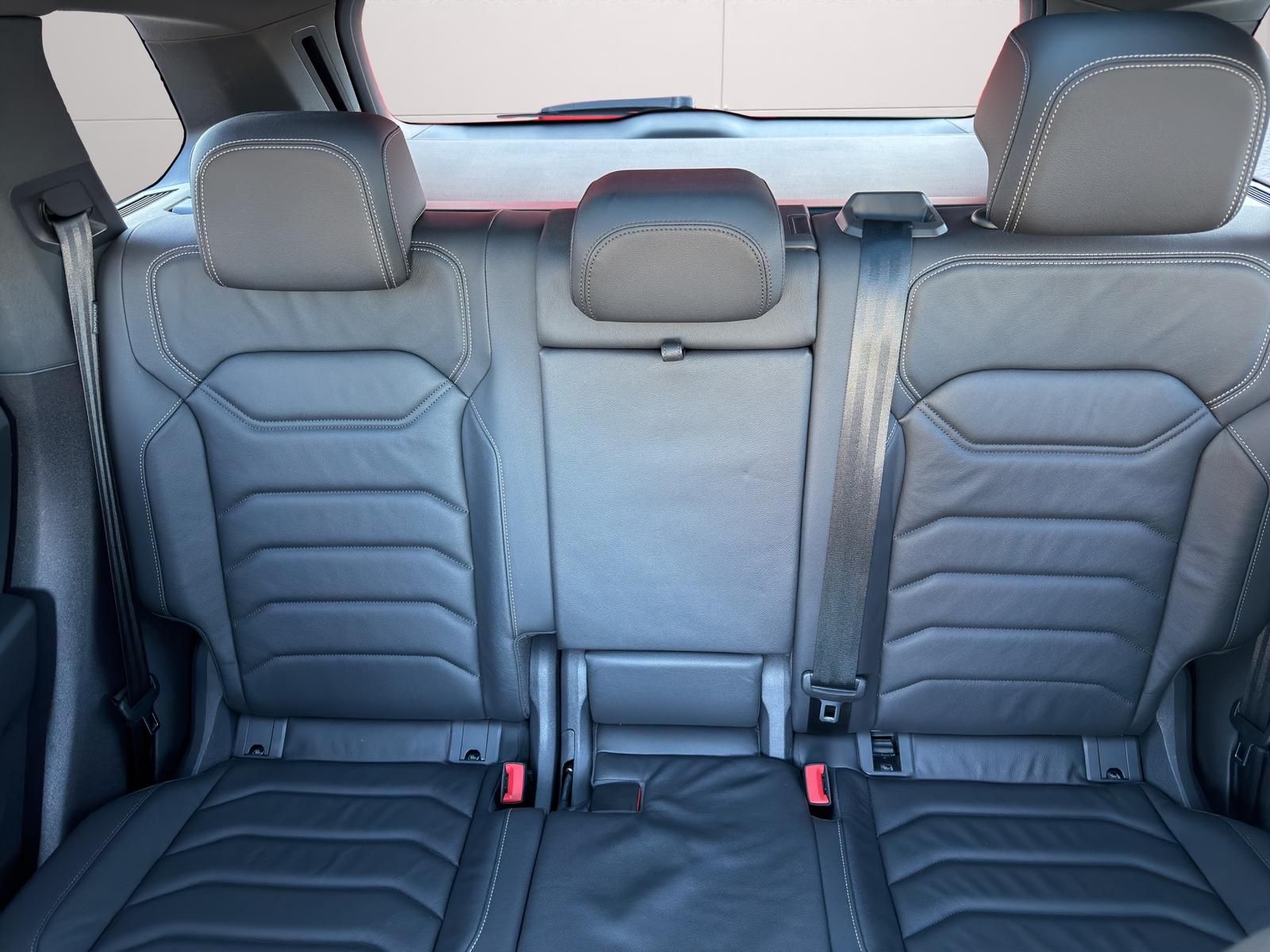 Volkswagen Touareg 3.0 V6 TDI R-LINE 4x4*LUFTFEDERUNG*PANO*