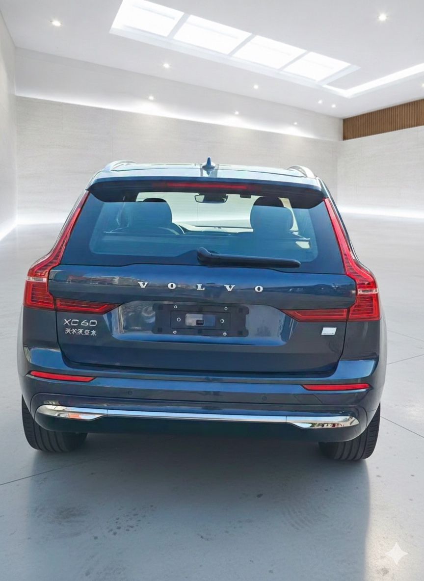 Volvo T8 Ultimate Bright Recharge Plug-In Hybrid AWD