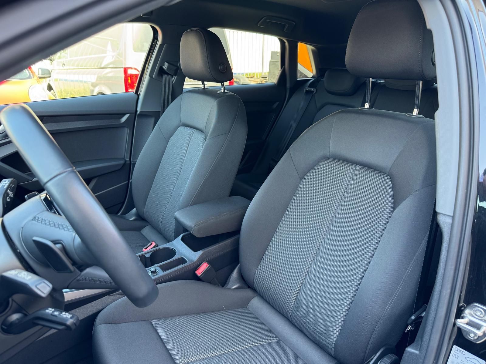 Audi A3 35 TFSI S line LED/Navi/SHZ/PDC/Allwetter