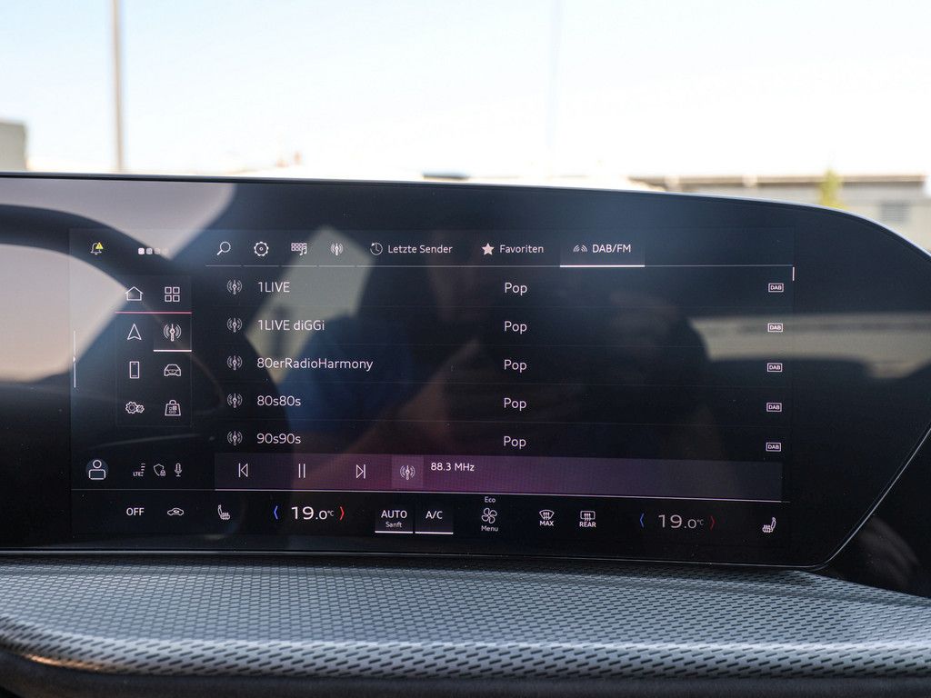 Audi Q5 Sportback TDI quattro - Samsaru's Car Outlet