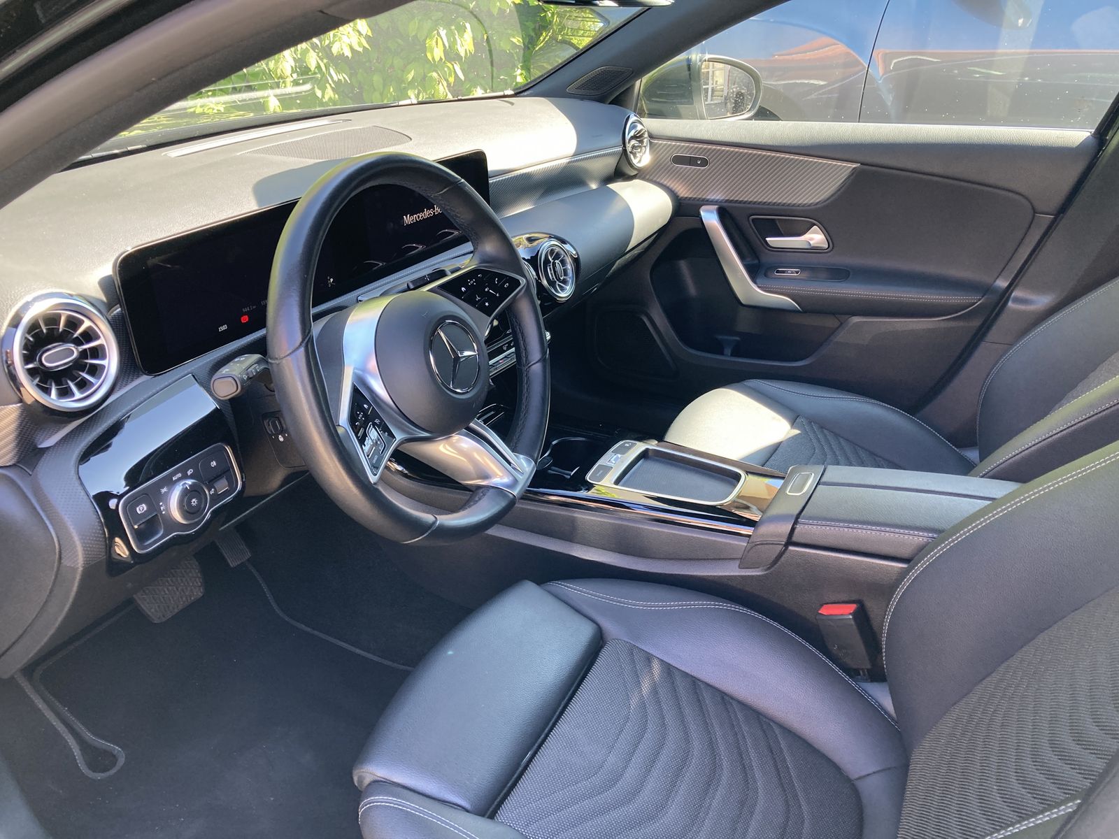 Mercedes-Benz A 200 Progressive - Samsaru's Car Outlet