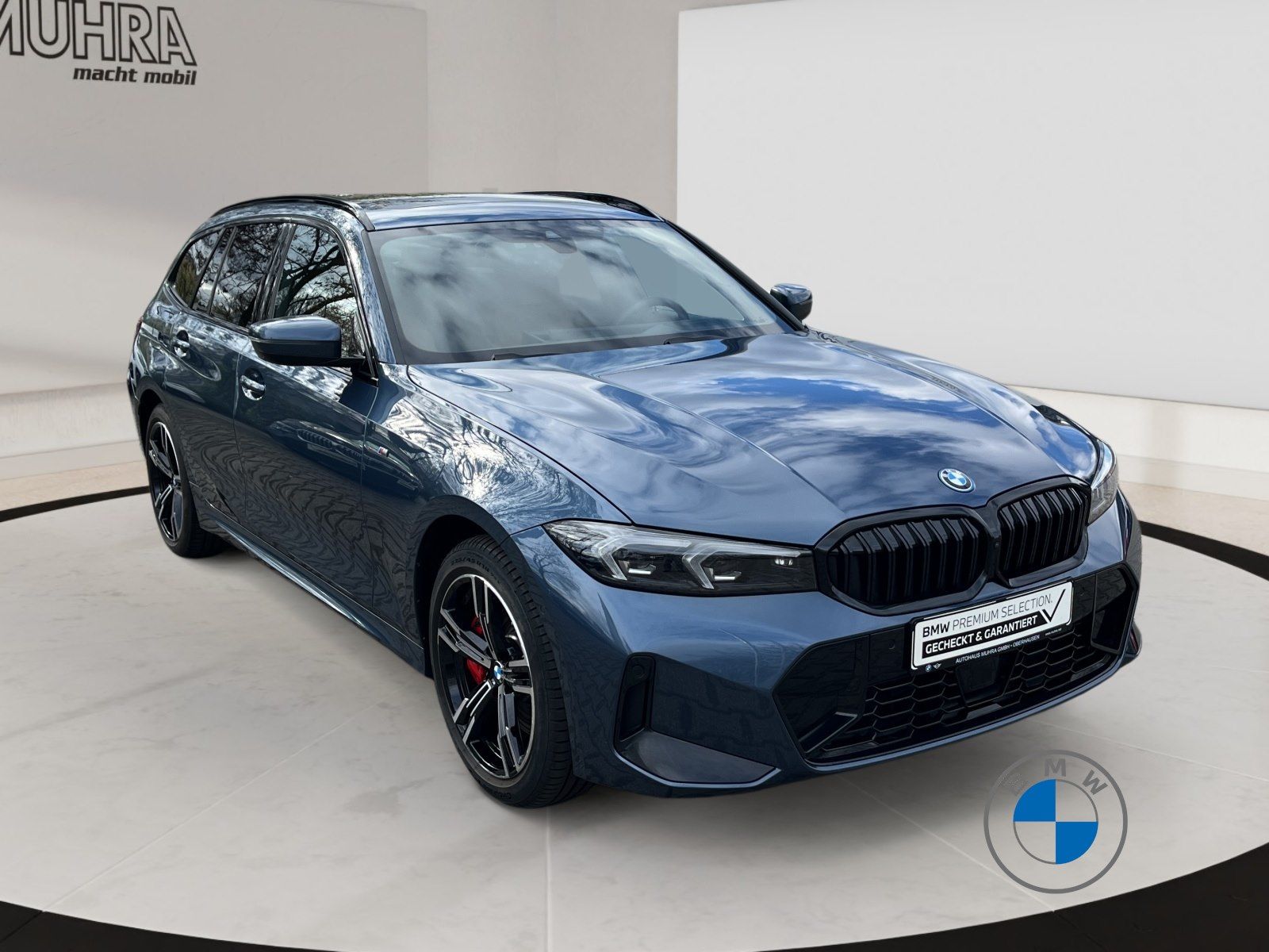 BMW 330e xDrive Touring M Sport Pro AHK Pano ACC H/K