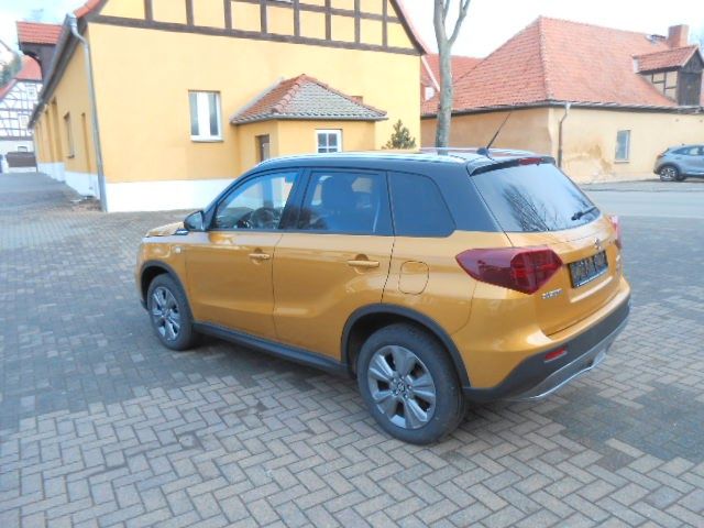 Suzuki Vitara 1.5 DUALJET Hybrid Comfort AGS Allgrip - Samsaru's Car Outlet