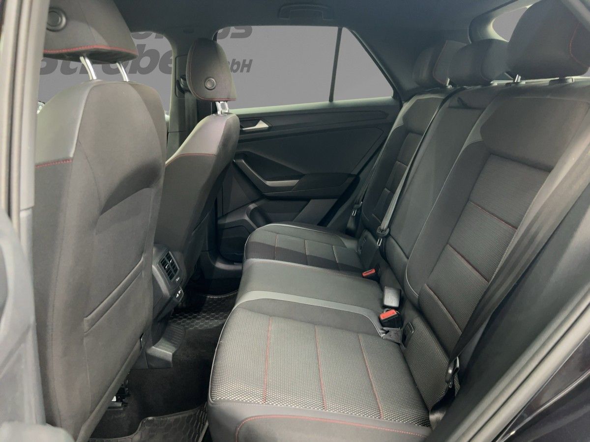 Volkswagen T-Roc 1.5 TSI DSG Sport R-line - Samsaru's Car Outlet