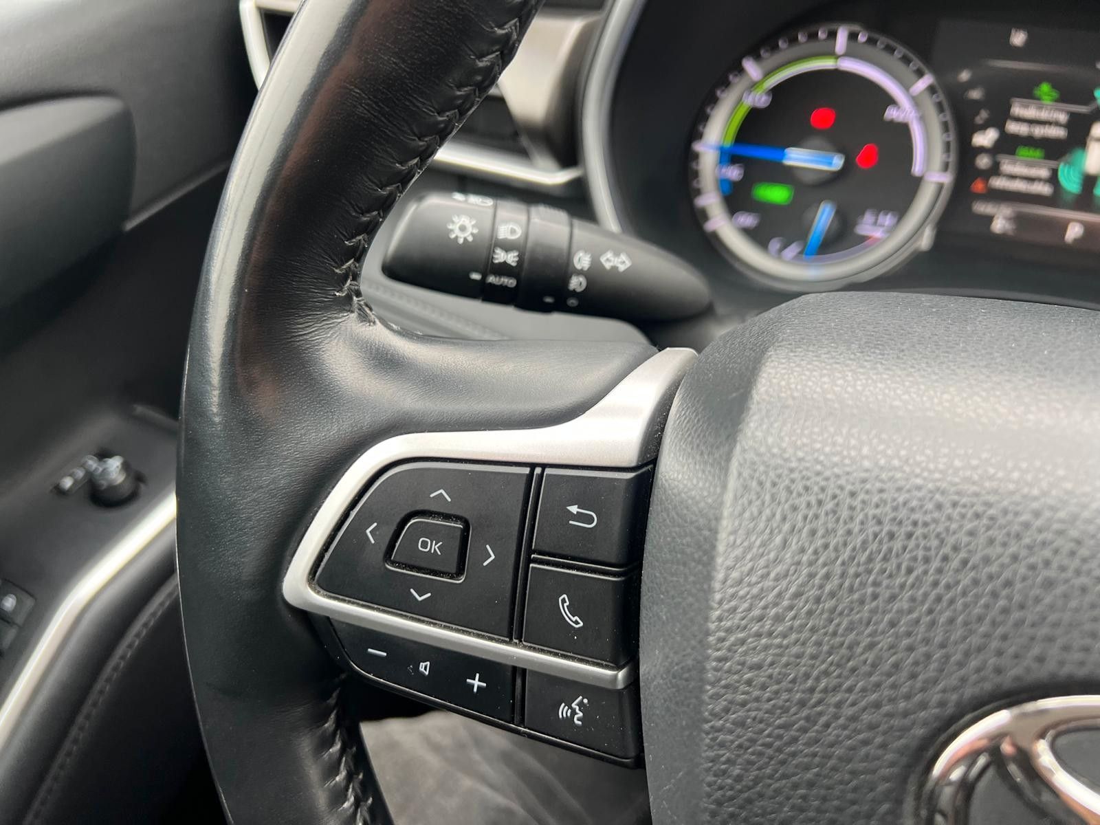 Toyota Highlander Hybrid Executive