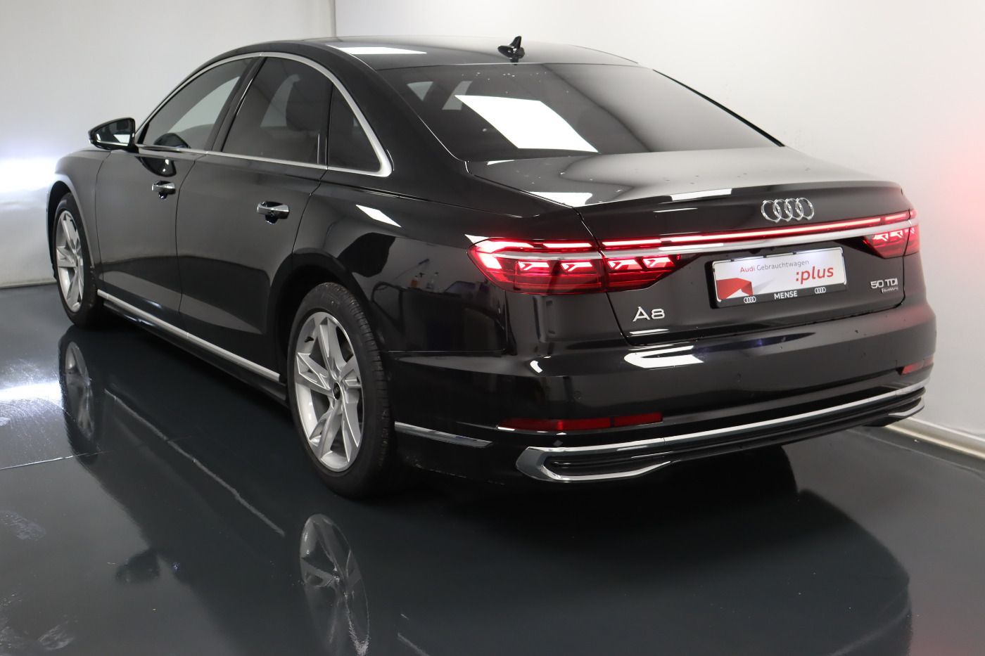 Audi A8 50 TDI quattro - Samsaru's Car Outlet