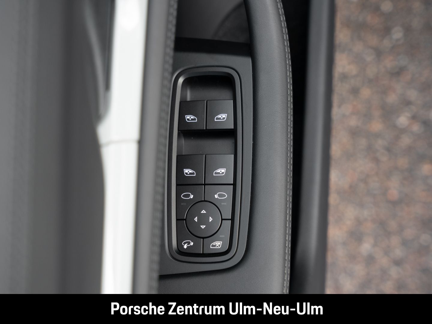 Porsche Taycan 4S Hinterachslenkung  HD-Matrix LED InnoD
