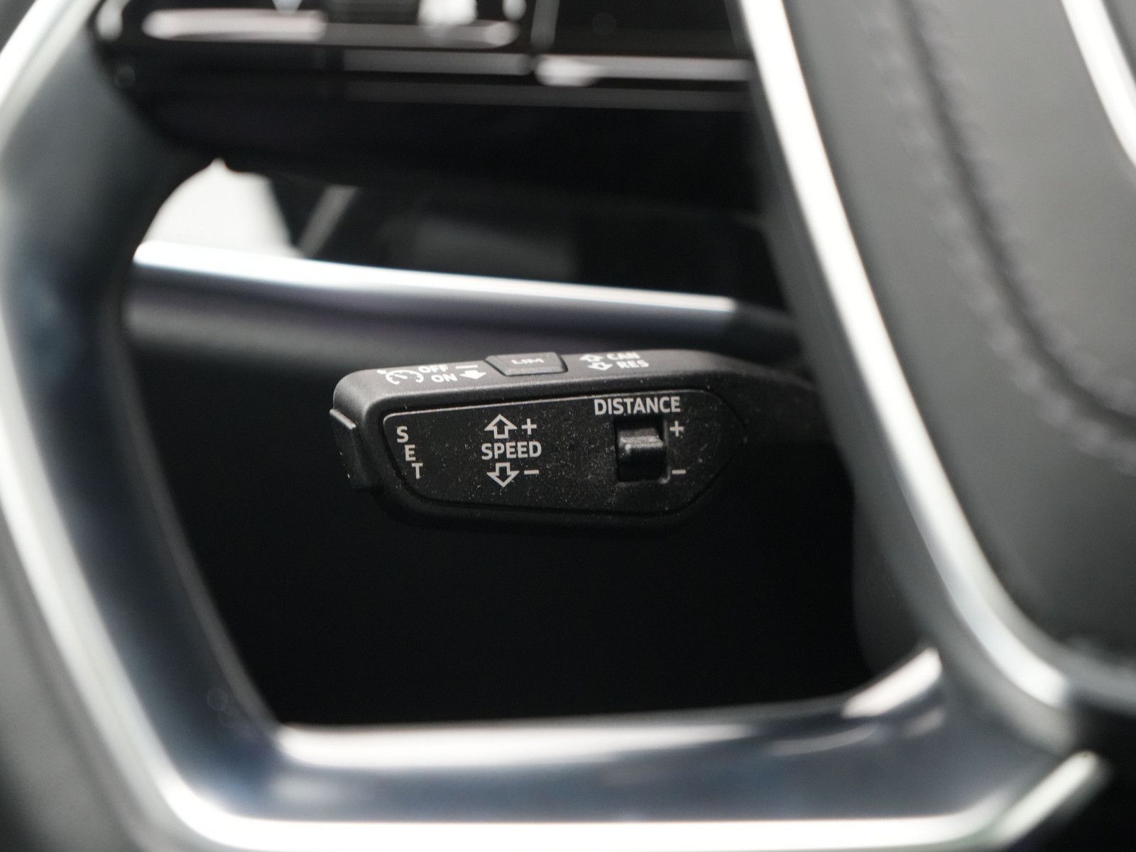 Audi A8 - Samsaru's Car Outlet