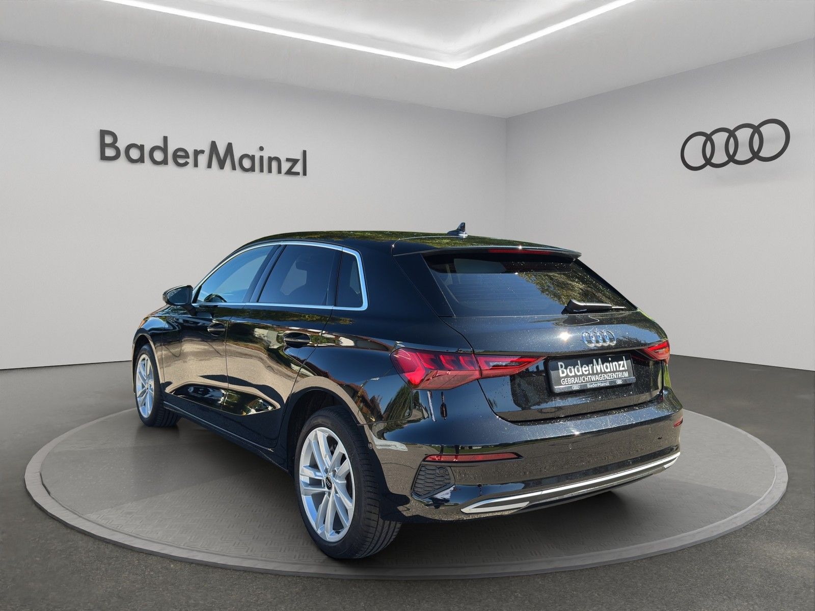 Audi A3 Sportback 2.0 TDI Matrix Navi HUD SHZ