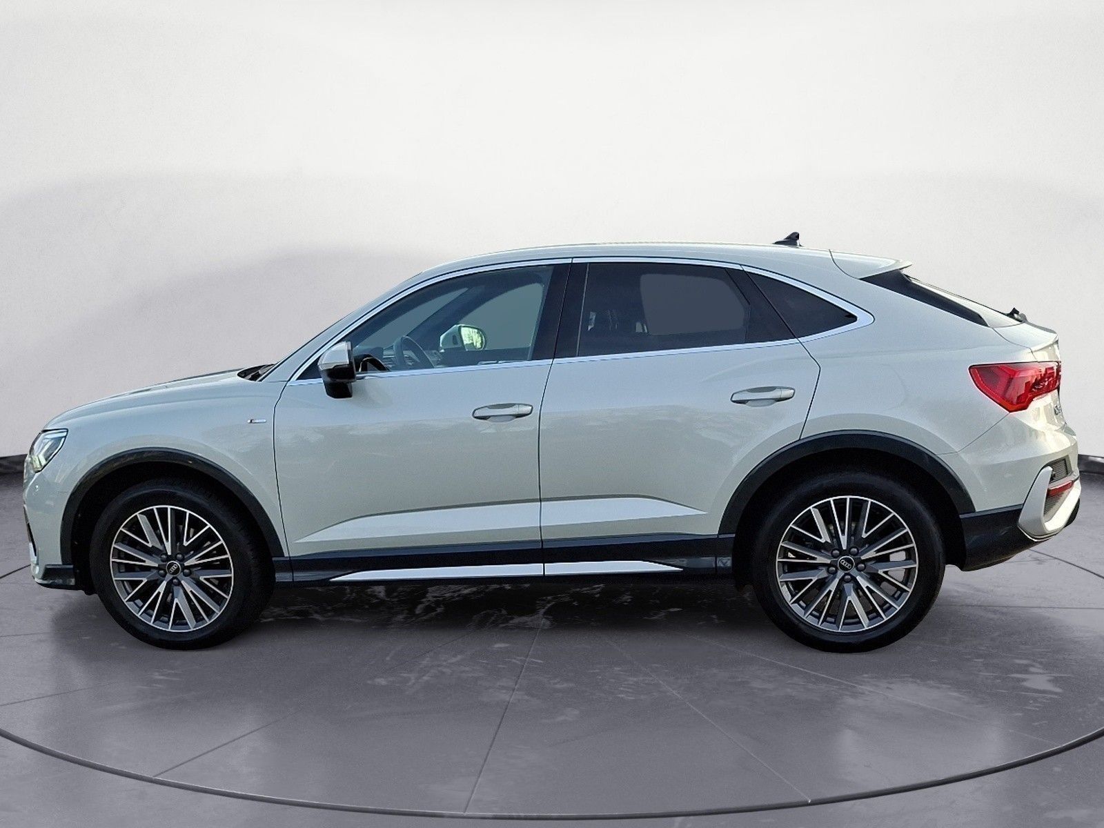 Audi Q3 40 TFSI Sportback quattro S tronic S line
