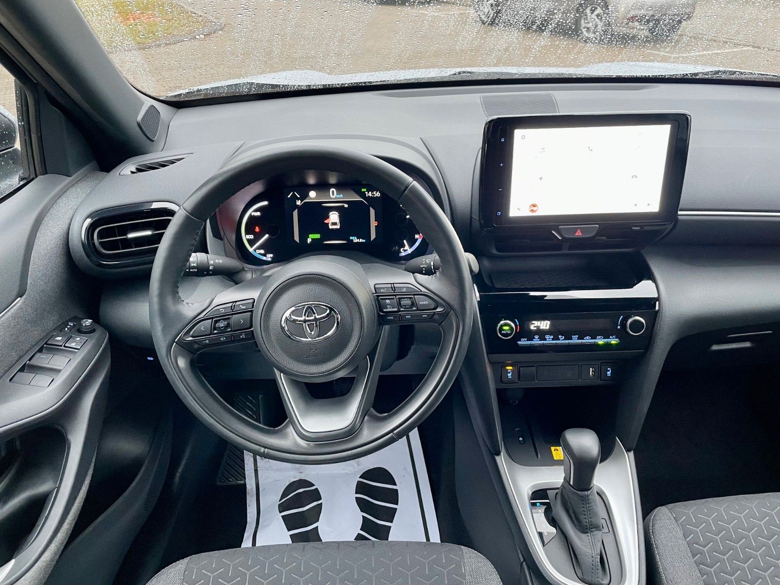 Toyota Yaris Cross Team D *WINTER*SAFETY