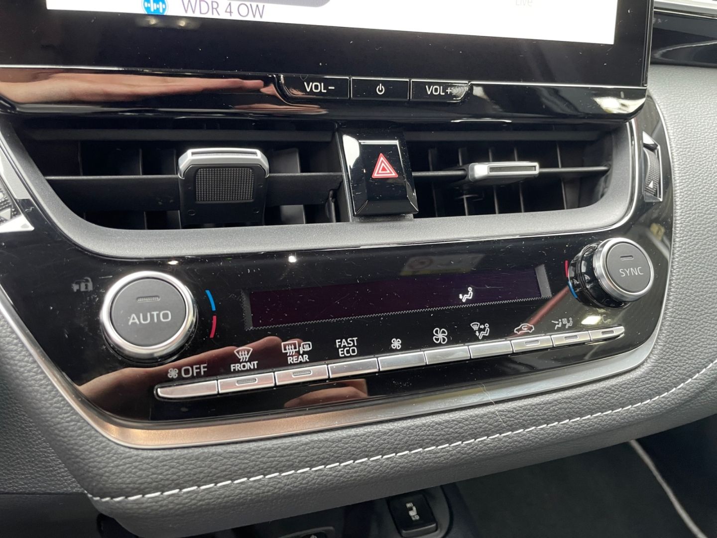 Toyota Corolla 1,8 Hybrid TS Black&White *Kamera*el Hec