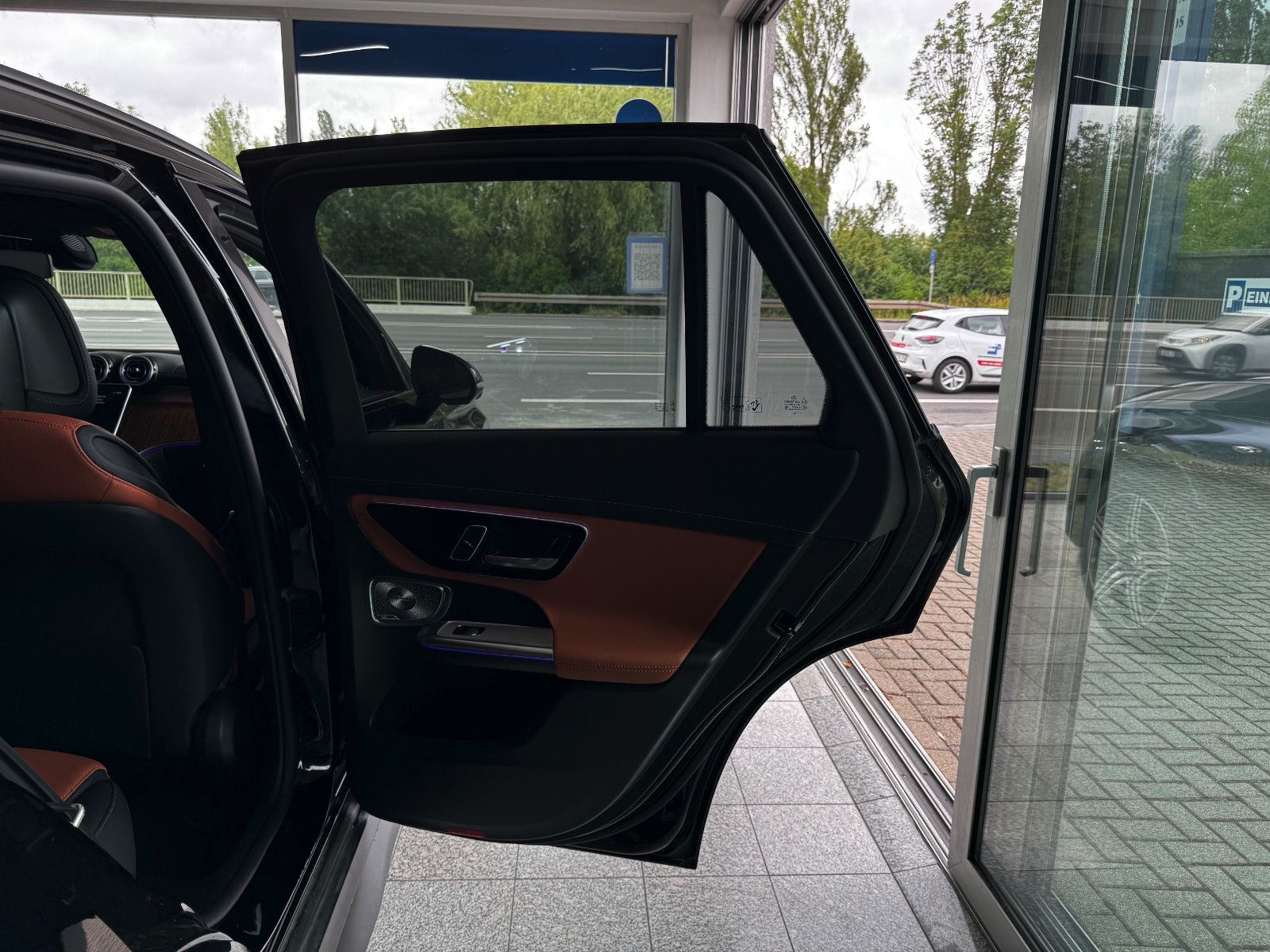 Mercedes-Benz GLC 300 de 4M*AMG P. PLUS*Night*HU*
