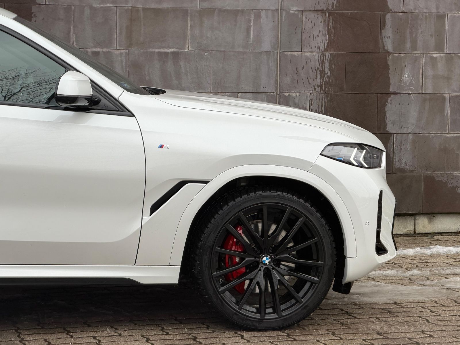 BMW X6 30d M SPORT PRO.LUFTFEDER.SOFTCL.PANO.AHK.22"