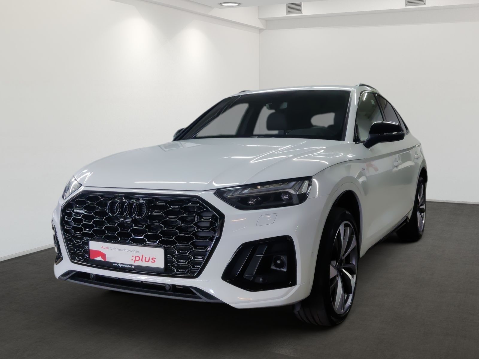 Audi Q5 Sportback s-line 55 TFSe quattro - Samsaru's Car Outlet