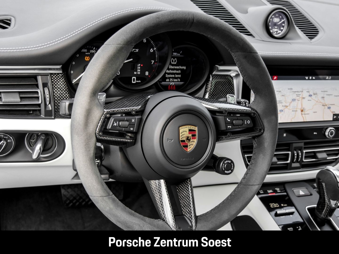 Porsche Macan GTS/PASM/Standheizung/Panorama/LED/BOSE