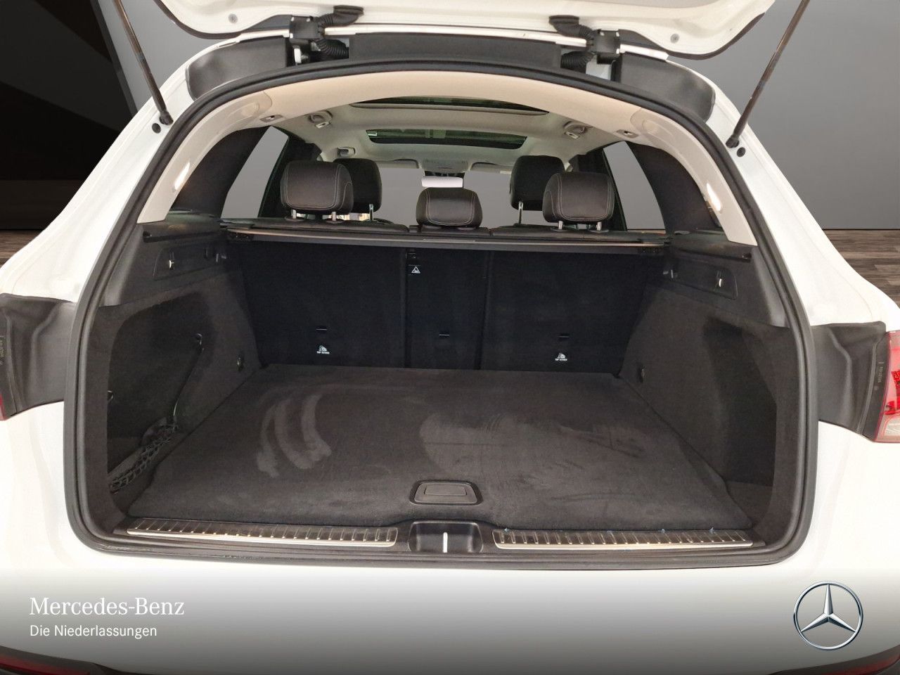 Mercedes-Benz GLC 300 d 4M - Samsaru's Car Outlet