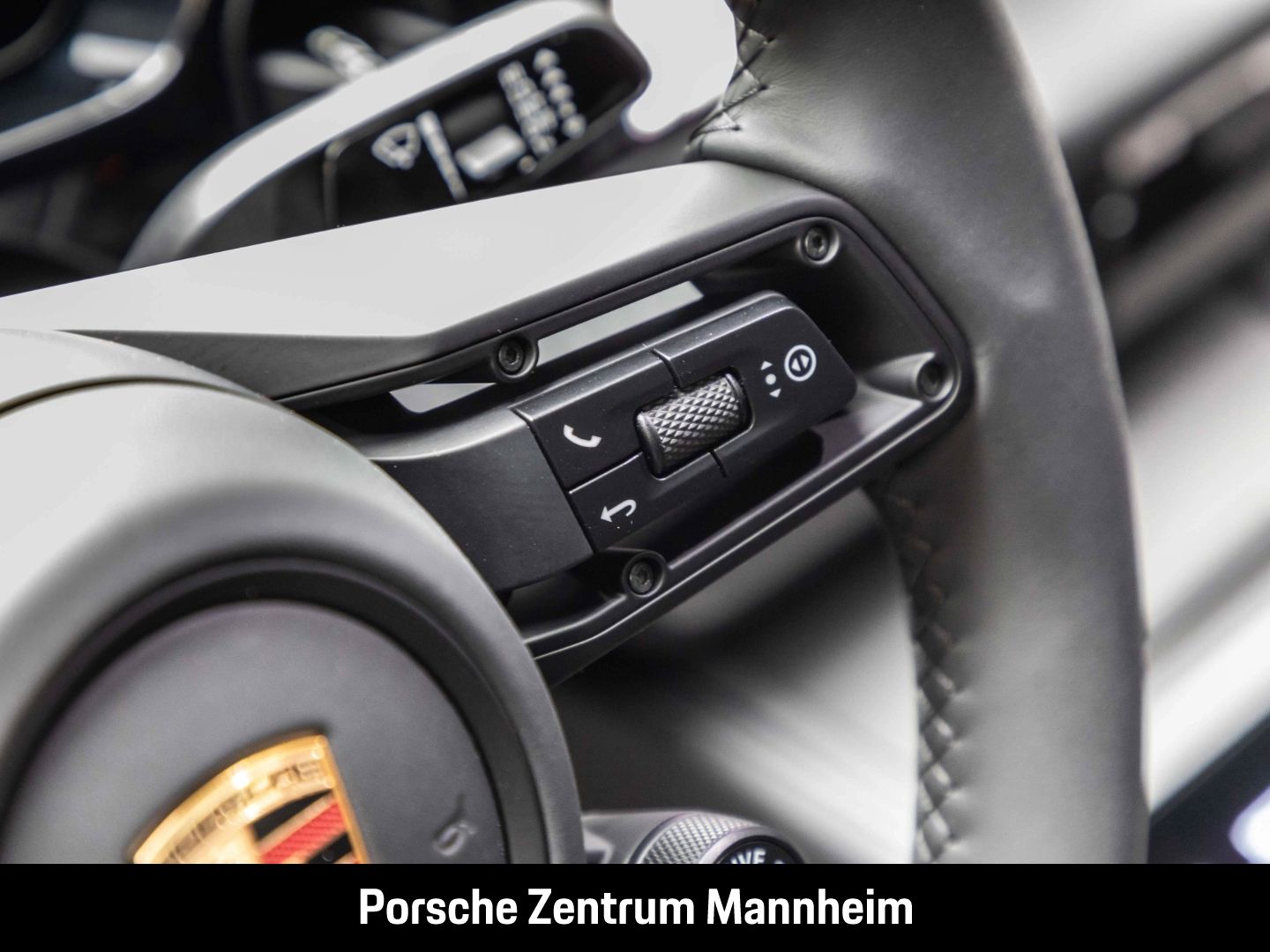 Porsche Macan 4S Matrix AHK Luft Sport-Chrono InnoDrive