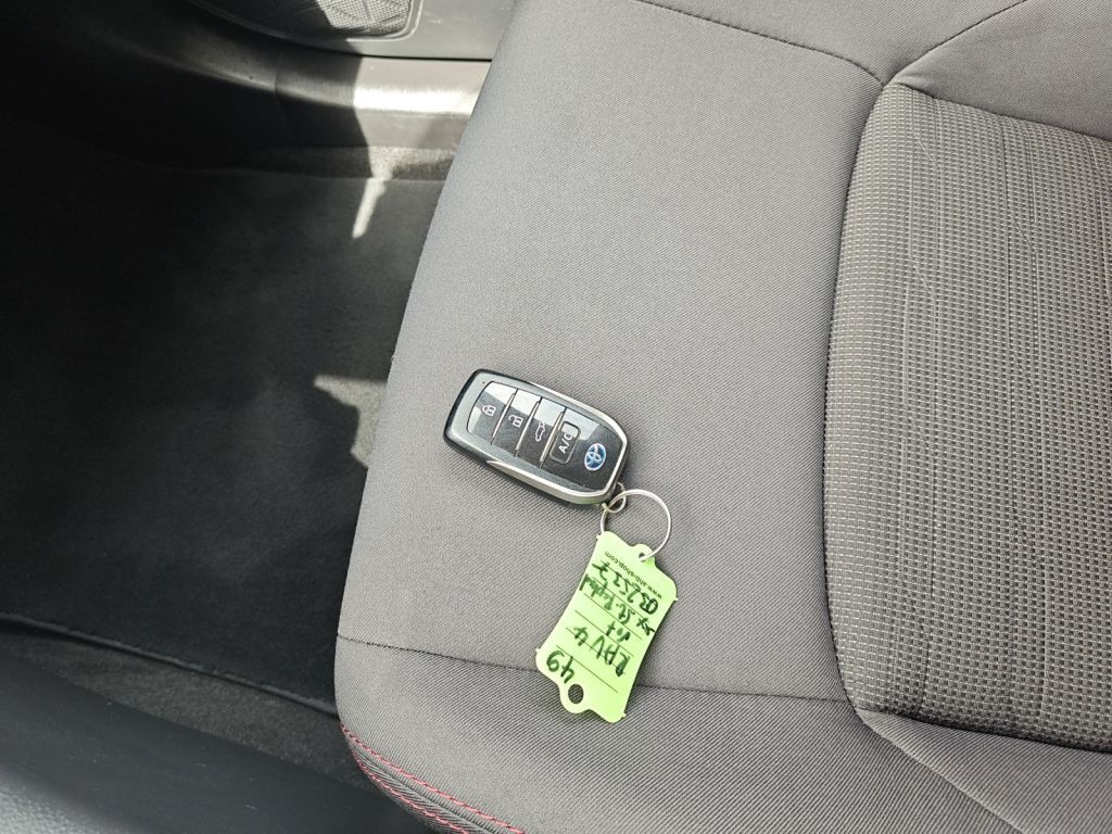Toyota RAV 4 Plug-in-Hybrid - Samsaru's Car Outlet