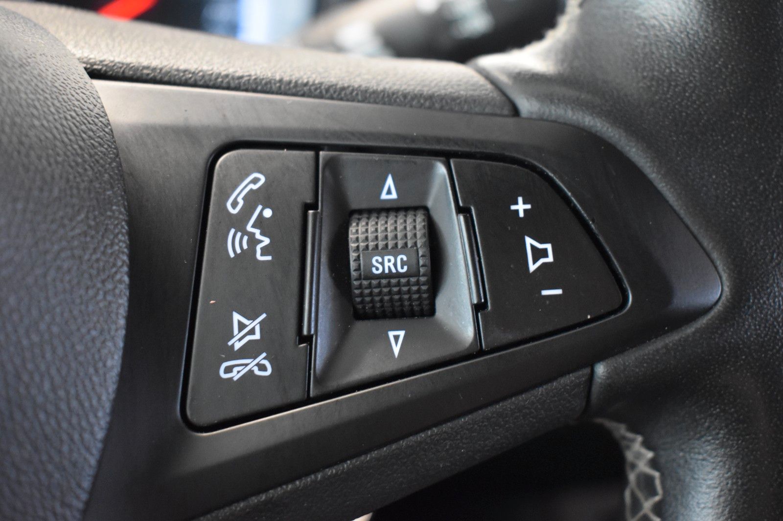 Opel Astra K Sports Tourer - Samsaru's Car Outlet