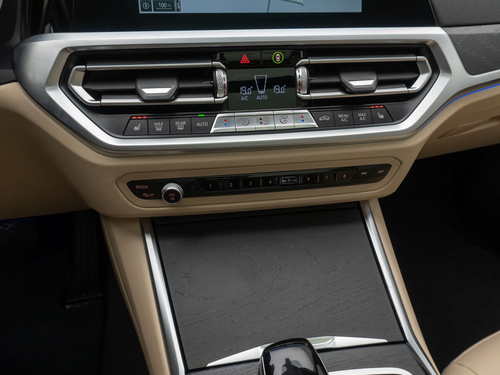 BMW 320d Luxury Line - Samsaru's Car Outlet