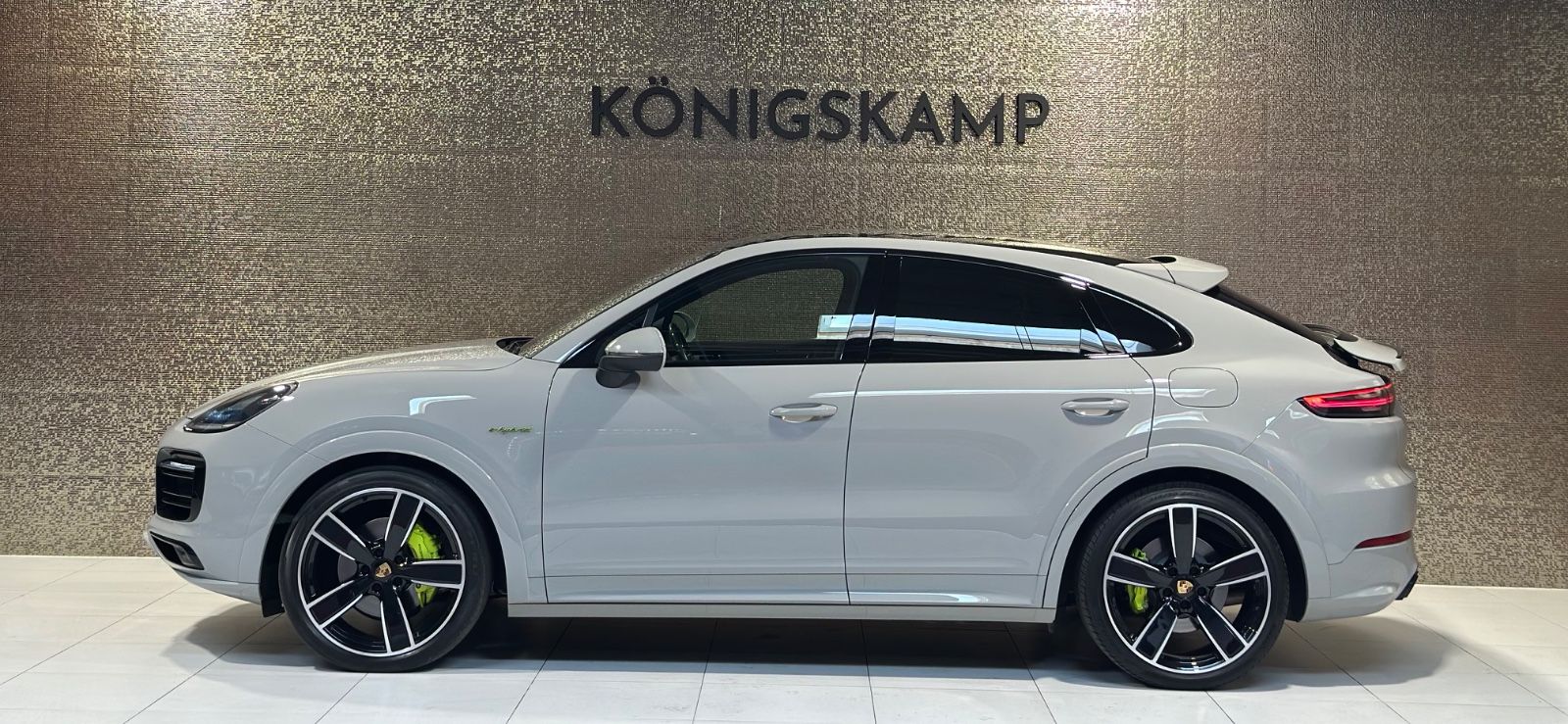 Porsche Cayenne Coupe E-Hybrid Platinum Edit.*WERKSGARAN