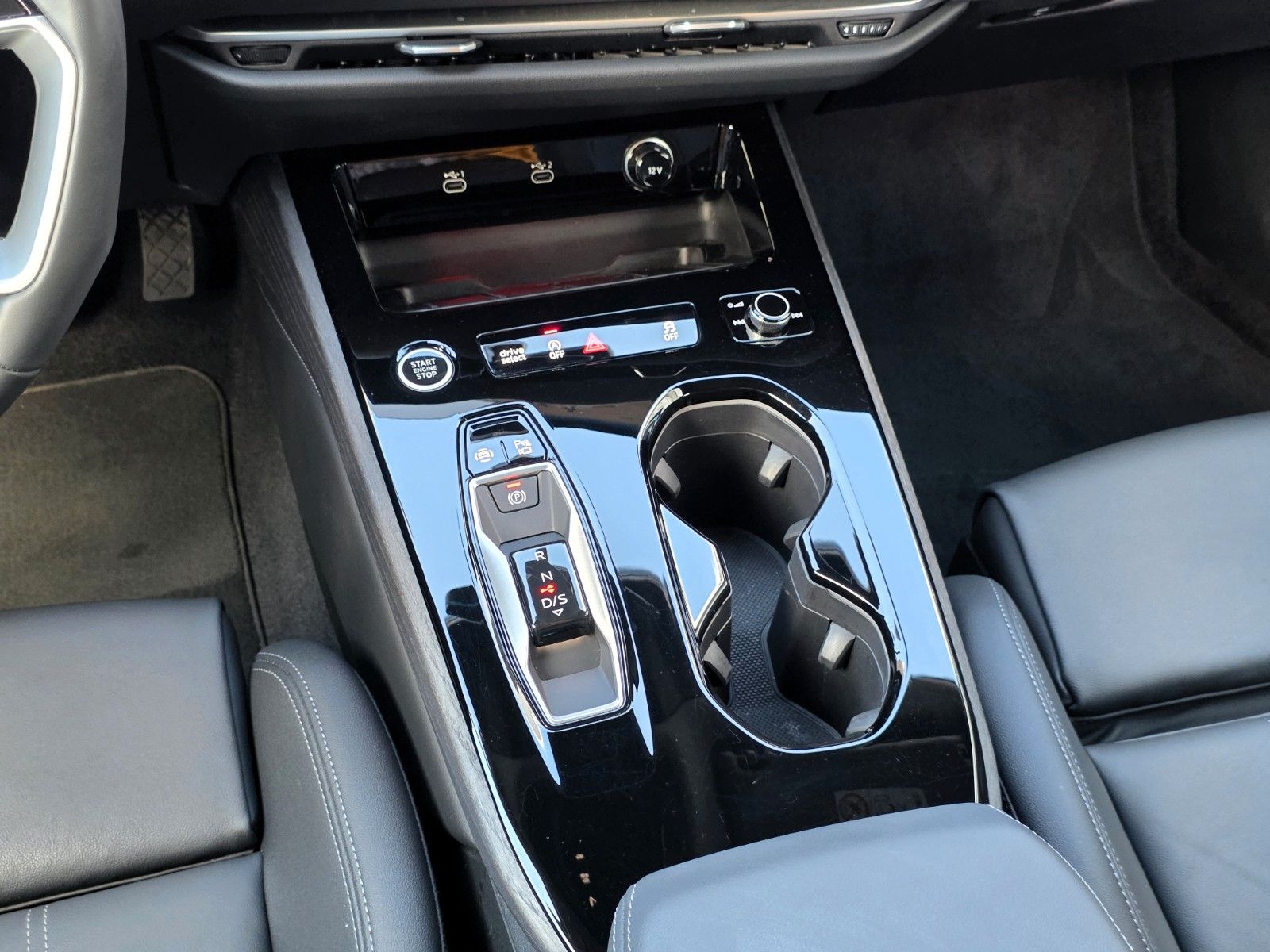 Audi A5 Avant TFSI quattro edition one S-line AHK HUD