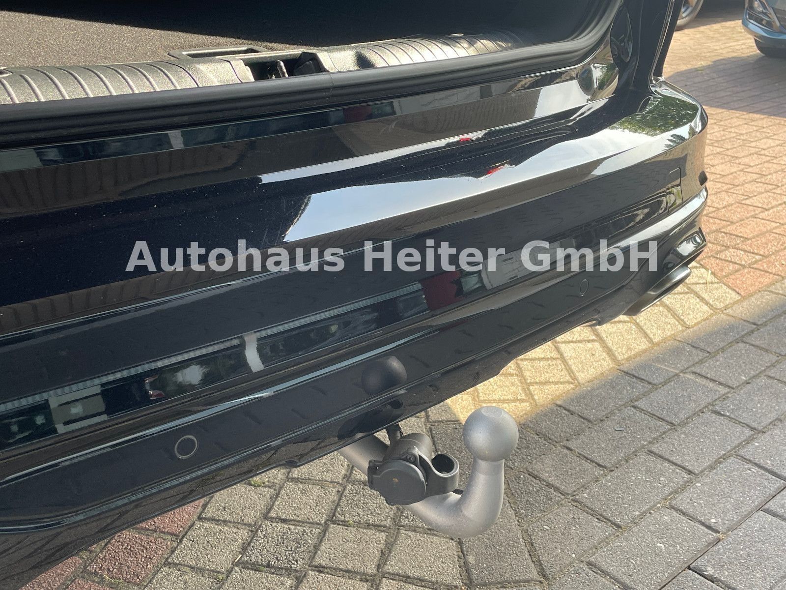 Ford Kuga PHEV ST-Line X - Samsaru's Car Outlet