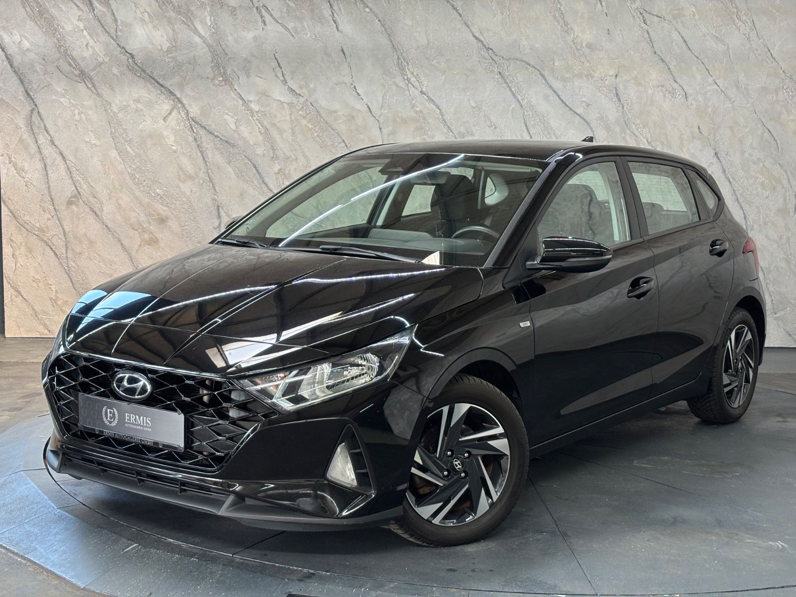 Hyundai i20 Trend Mild-Hybrid+Navi+1.Hand+MwSt.