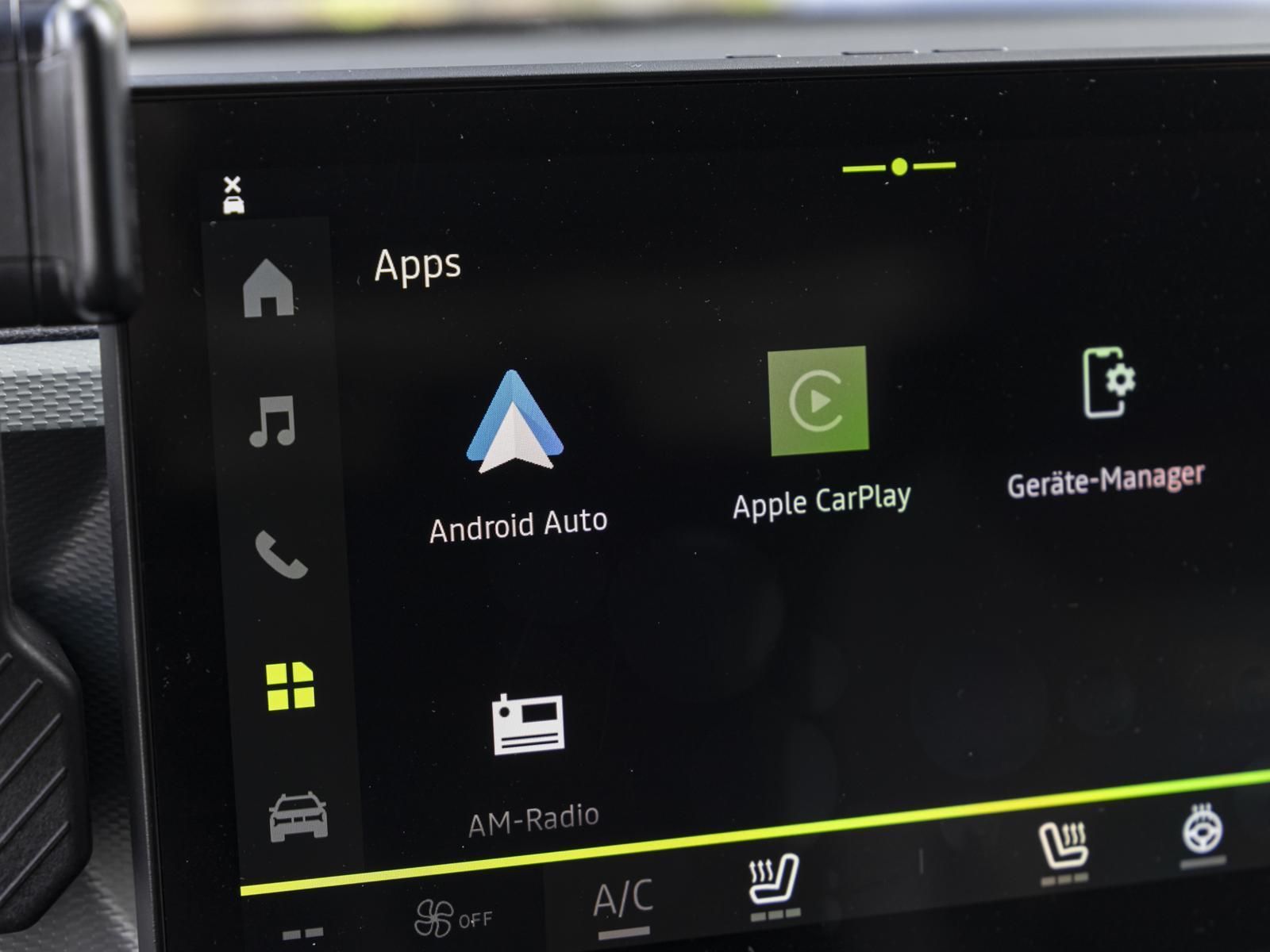 Dacia Duster TCe 130 Mild-Hybrid Extreme - Samsaru's Car Outlet