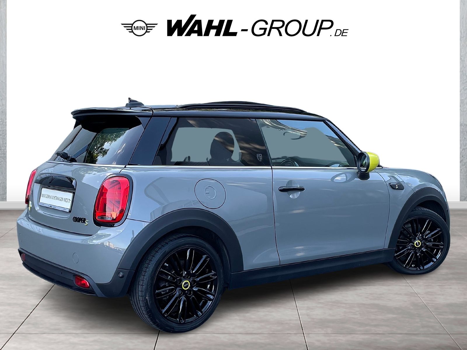 MINI Cooper SE YOURS TRIM - Samsaru's Car Outlet