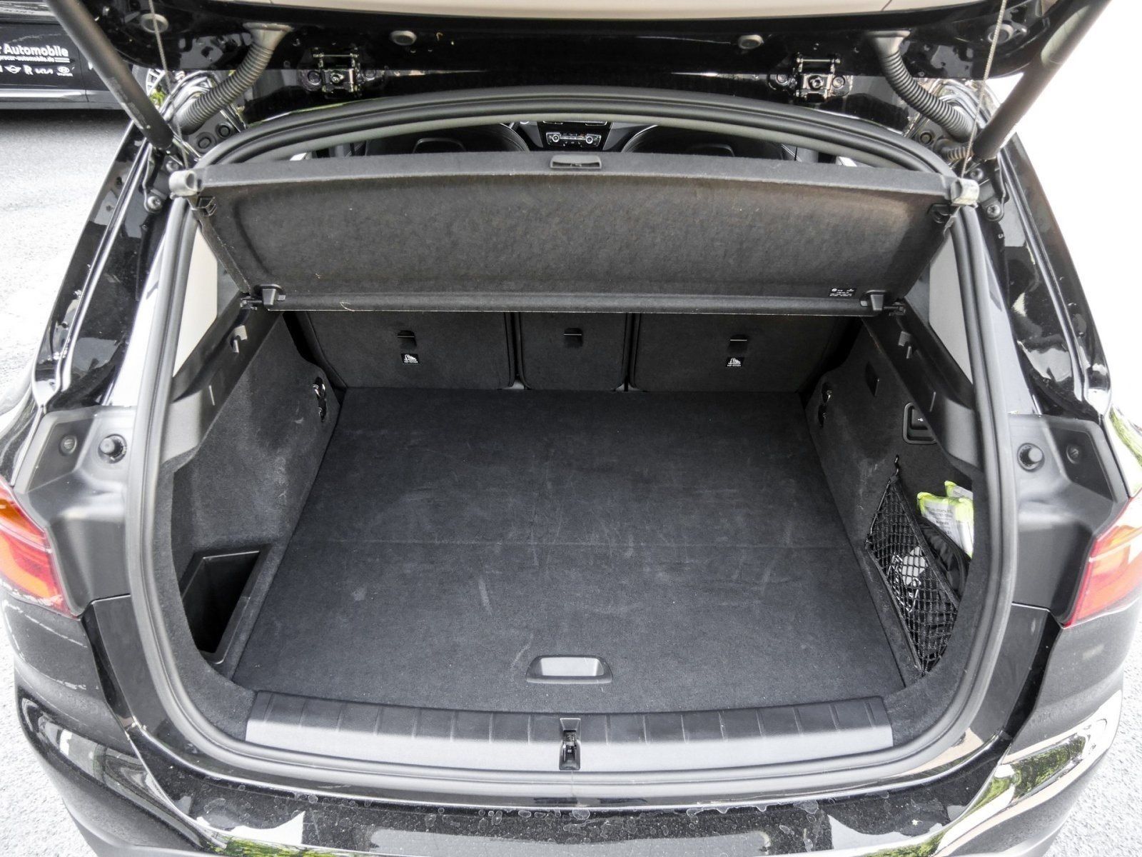 BMW X1 xDrive25e ADVANTAGE - Samsaru's Car Outlet