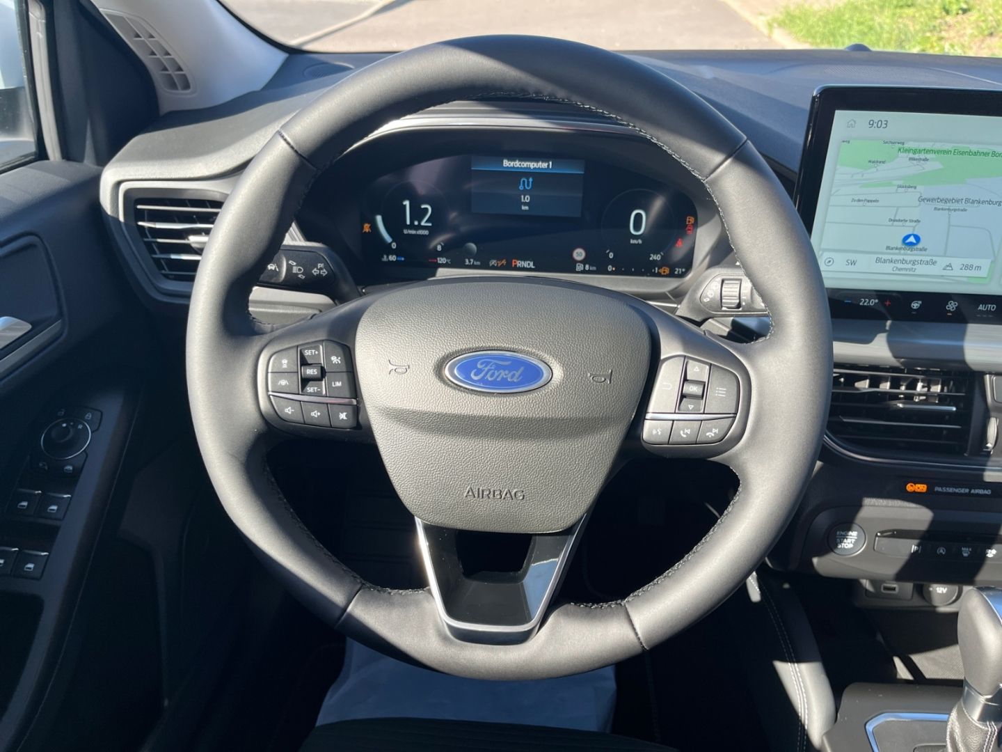 Ford Focus Turnier Titanium X Ganzj.-Reifen Winterpak