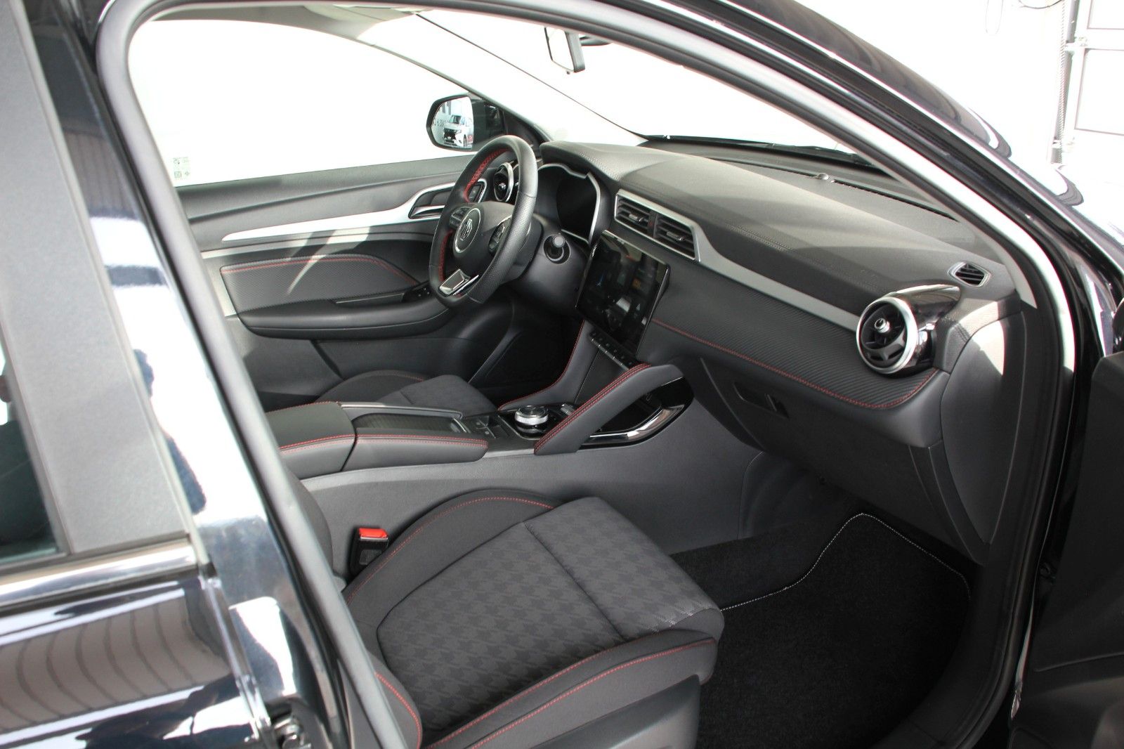MG ZS EV Comfort Standard