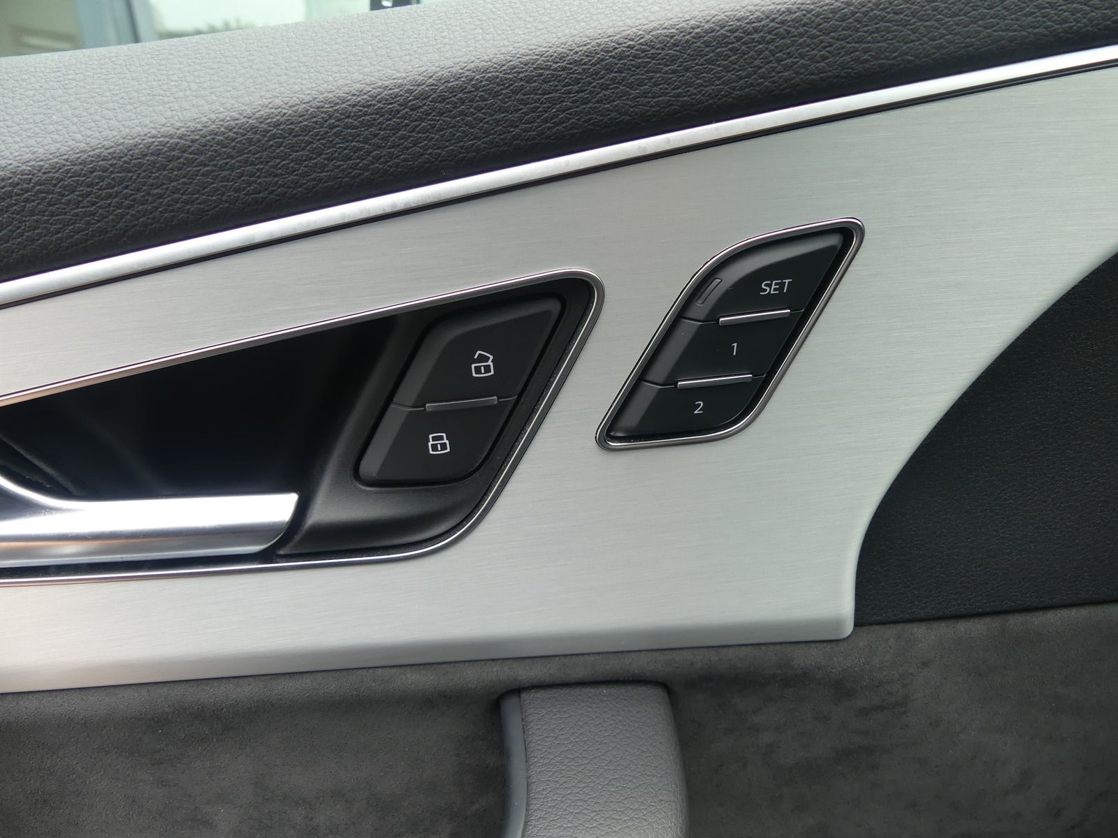Audi Q7 55 TFSI e quattro S line MATRIX/S-SITZE/KAM/B