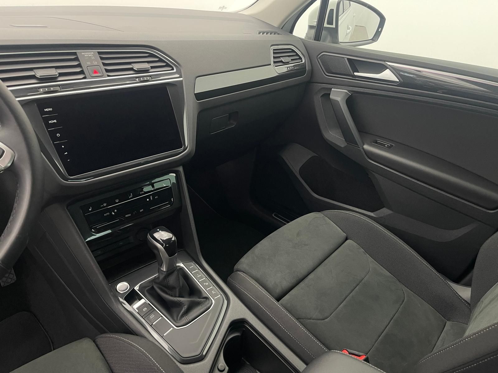Volkswagen Tiguan Elegance eHybrid *HuD*MATRIX*AHK*ACC*KEY*