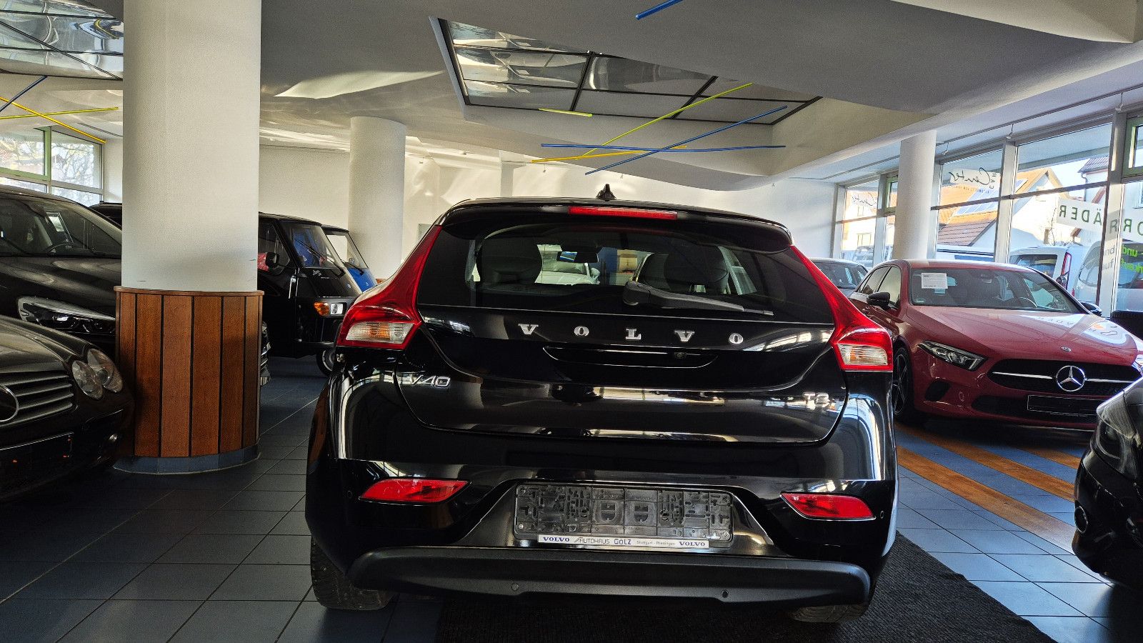 Volvo V40 Kinetic/LED/Navi/PTS/RFK/SHZ/Temp