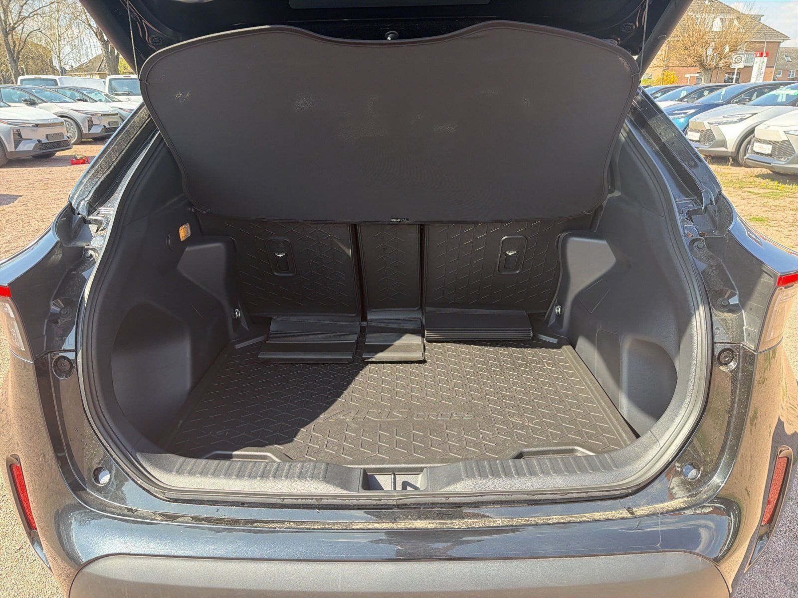 Toyota Yaris Cross Cross 1,5-l-VVT-iE Hybrid Adventure/