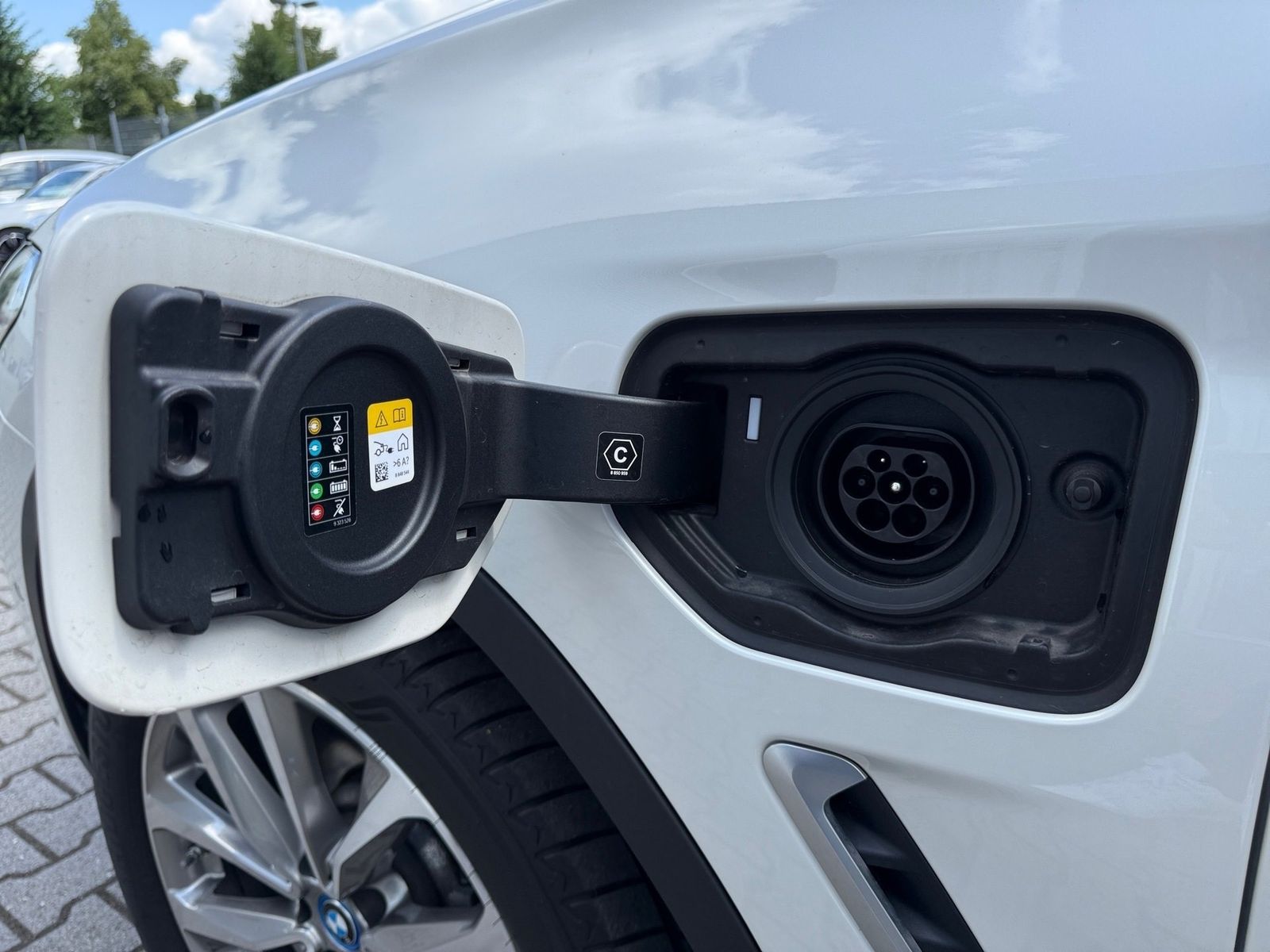 BMW X3 xDrive30e - Samsaru's Car Outlet
