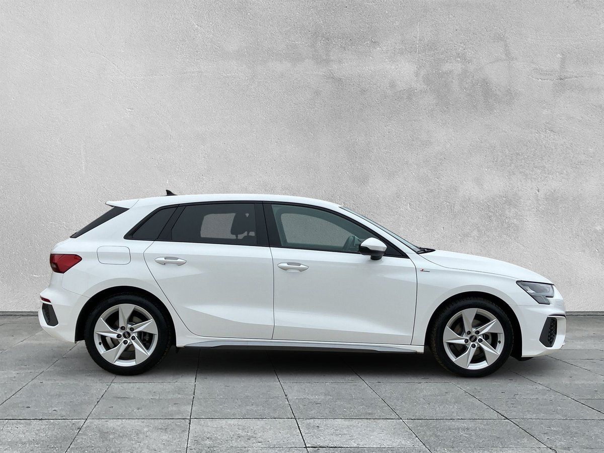 Audi A3 SPORTBACK 35 TFSI S-LINE +LED+SHZ+NAVI+TEMPO+