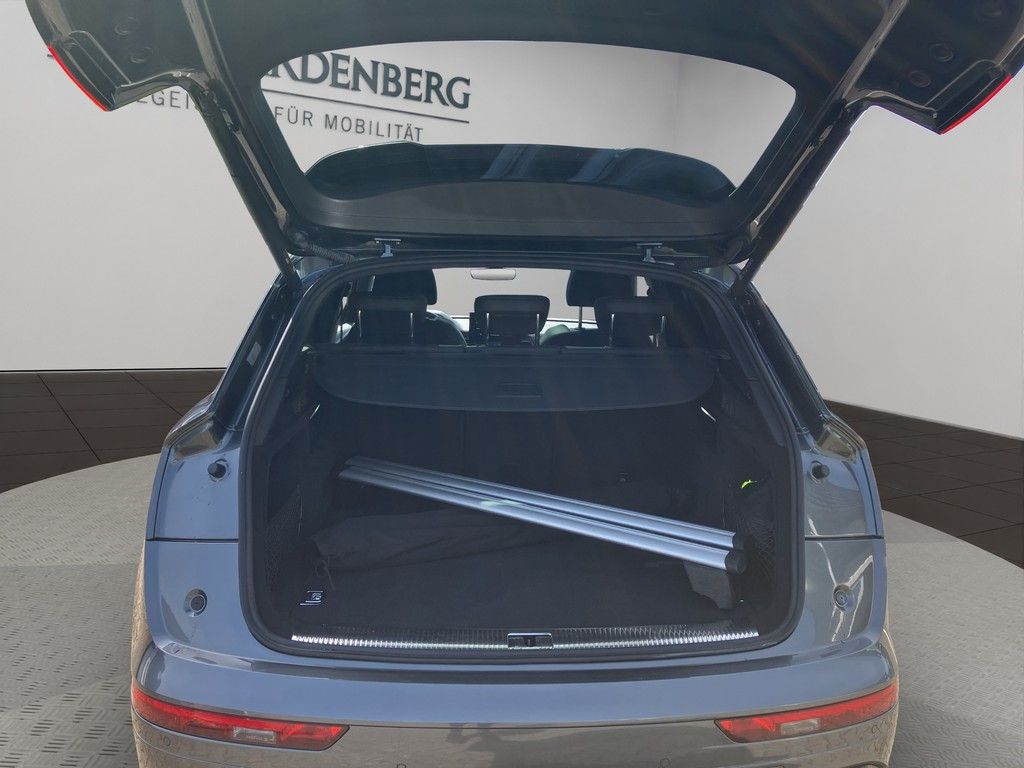 Audi Q5 S-Line 55 TFSIe Quattro AHK S-Line Interieur